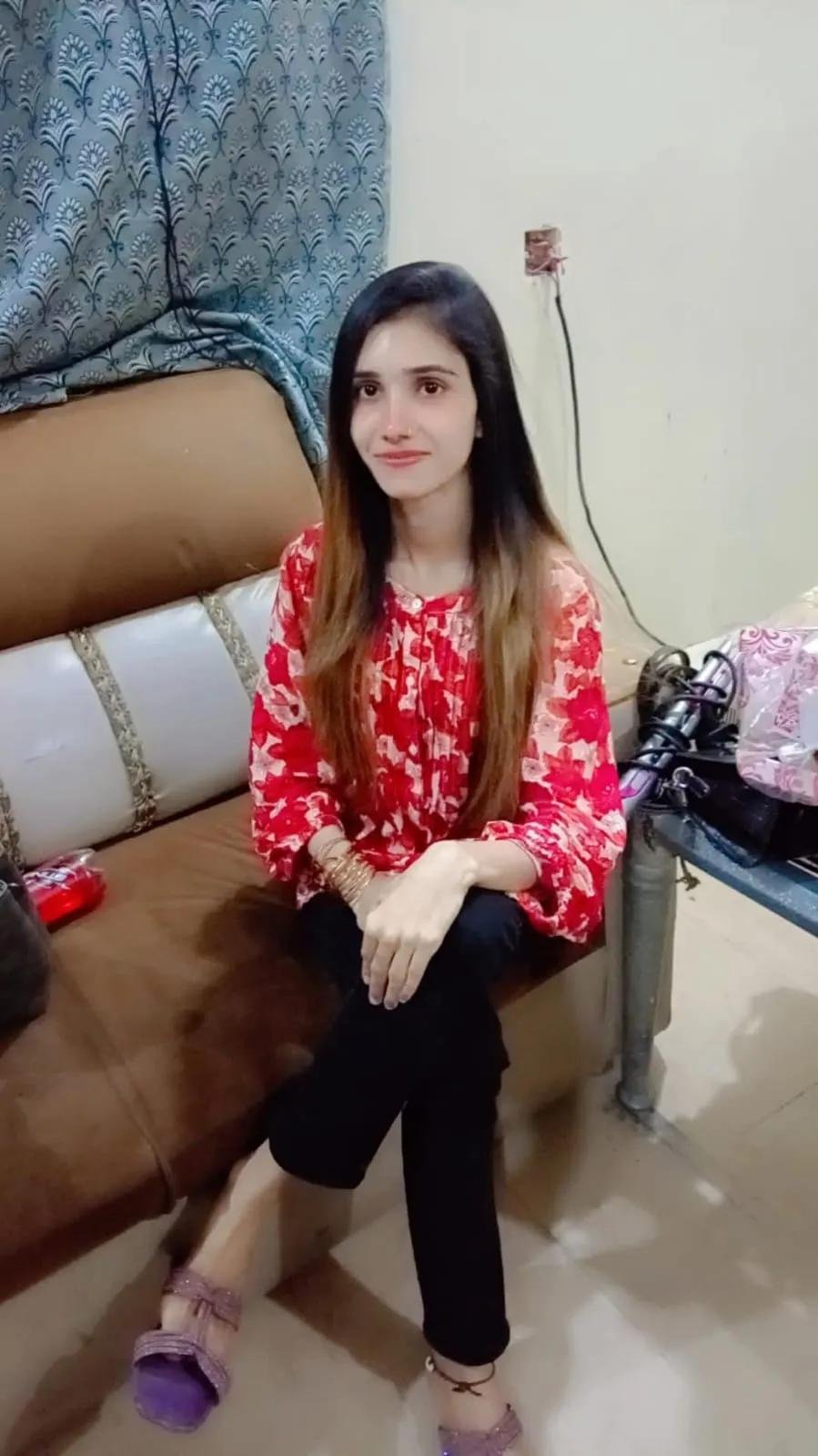 Call garil in Sargodha 03296553046